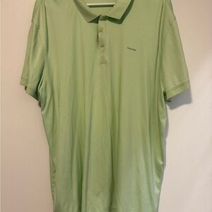 Calvin Klein Cream Dress Shirt for Formal Elegance